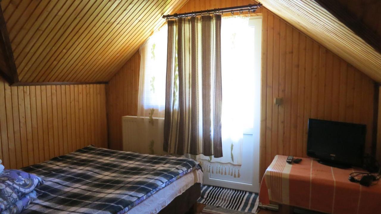 Cottage V Gorakh Izky Eksteriør billede